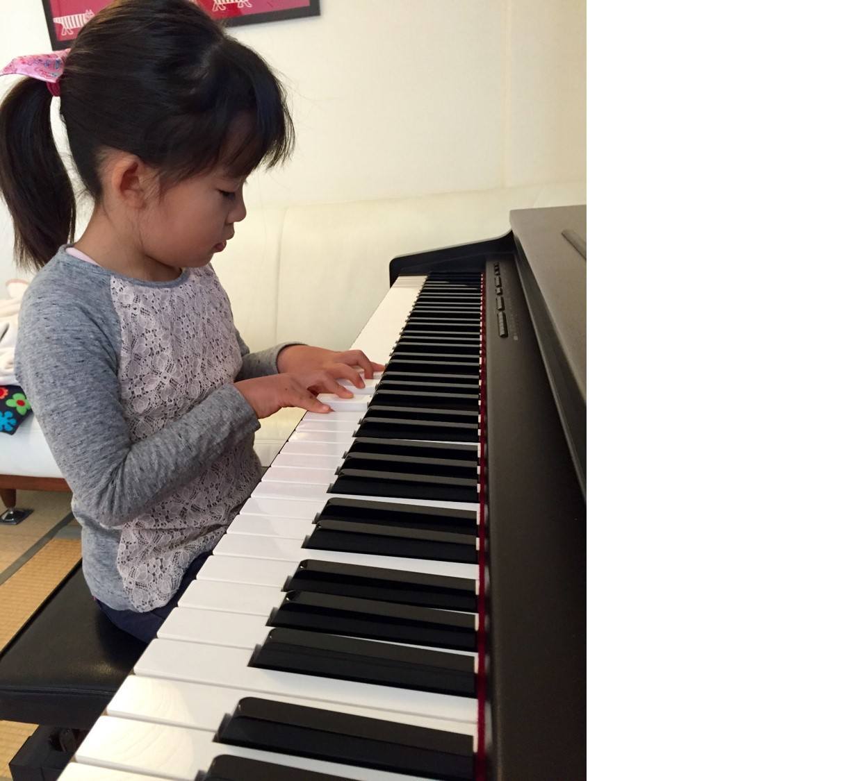 ピアノ教室の練習風景の動画の画像